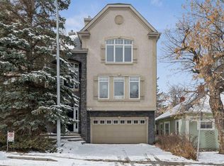 2141 E 15th St SW, Calgary, AB T2T 3Y9