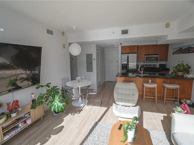 4100 Salzedo St #916 — Photo 14