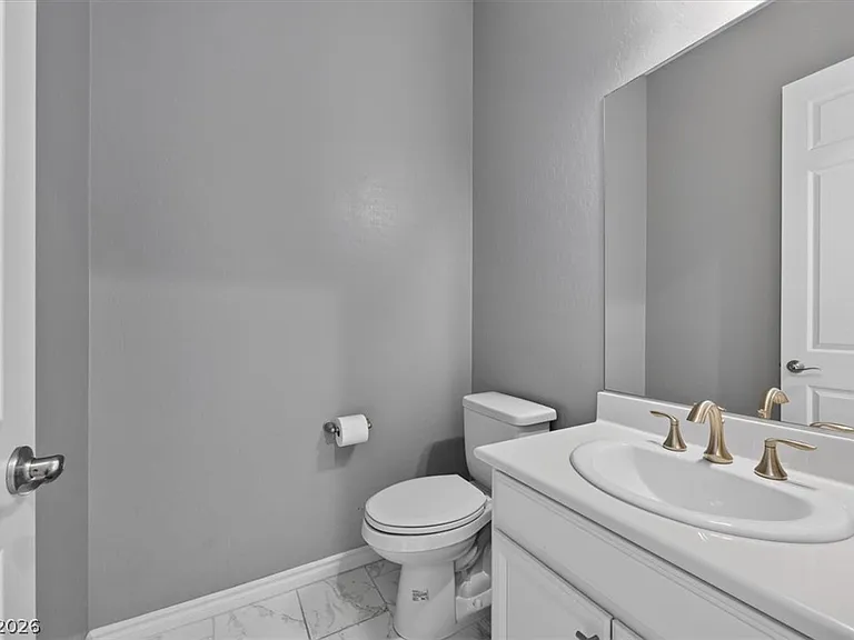 320 Highspring St — Photo 26