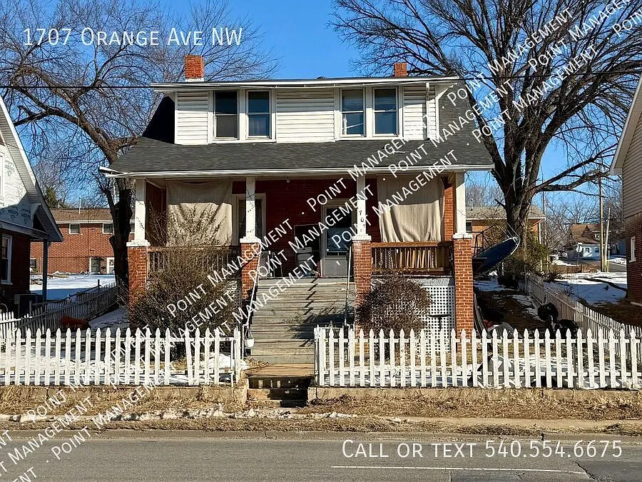 1707 Orange Ave NW