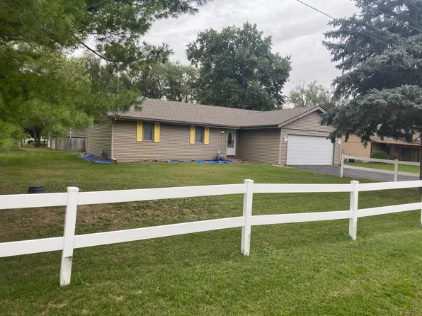 11649 Dorothea Ave, Machesney Park, IL 61115