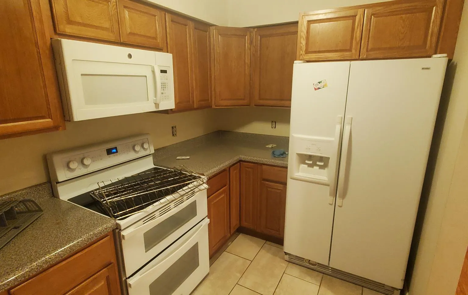 3 bed, 1.5 bath, 1182 sqft, $1,850 — Photo 2