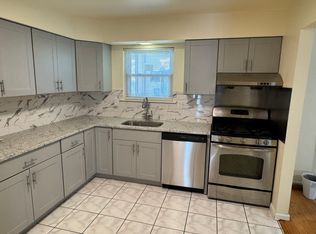 5305 Hana Rd #5305, Edison, NJ 08817