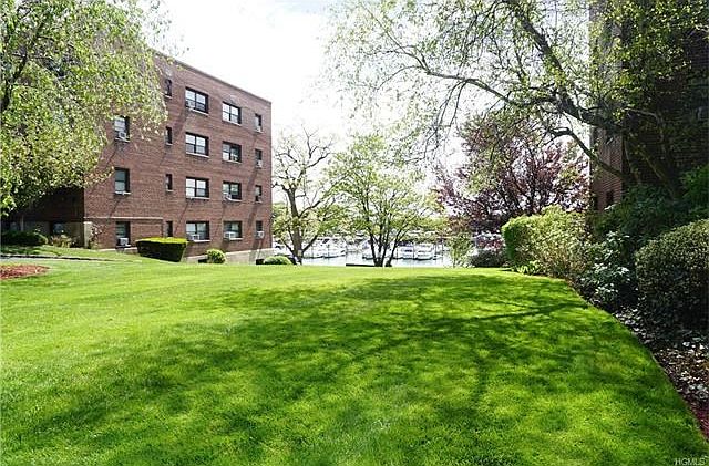 1st image of 35 Shady Glen Ct APT 1H