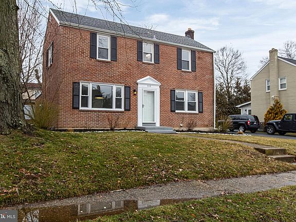 4th image of 249 Pinehurst Rd