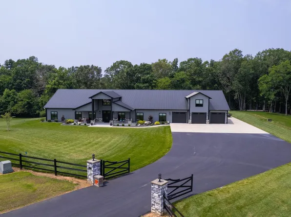 1 Logan Trl, Murray, KY 42071