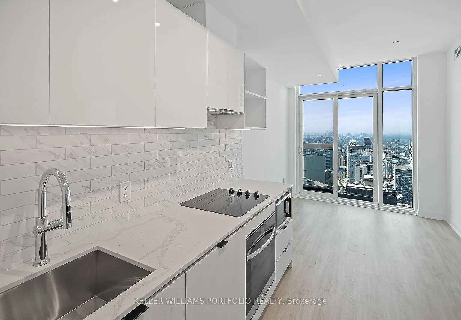 1 bed, $2,400 — Photo 4