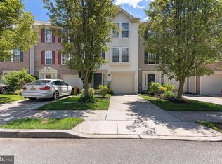 30 Golf View Ct, Pine Hill, NJ 08021