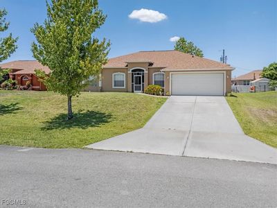 821 Carlfield Ave, Lehigh Acres, FL, 33971