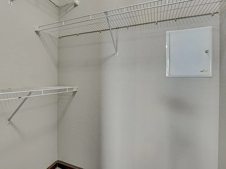 Dalton - 1 Bed / 1 Bath - 871 Sq.Ft.