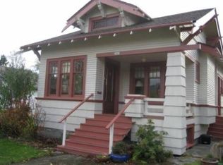 719 N 66th St, Seattle, WA 98103