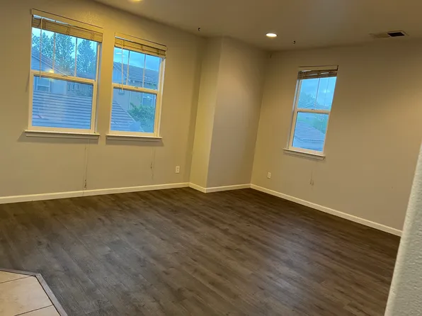 372 W Erics Way, Tracy, CA