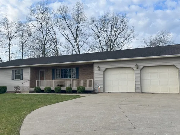 44765 Pin Oak Dr, Caldwell, OH 43724
