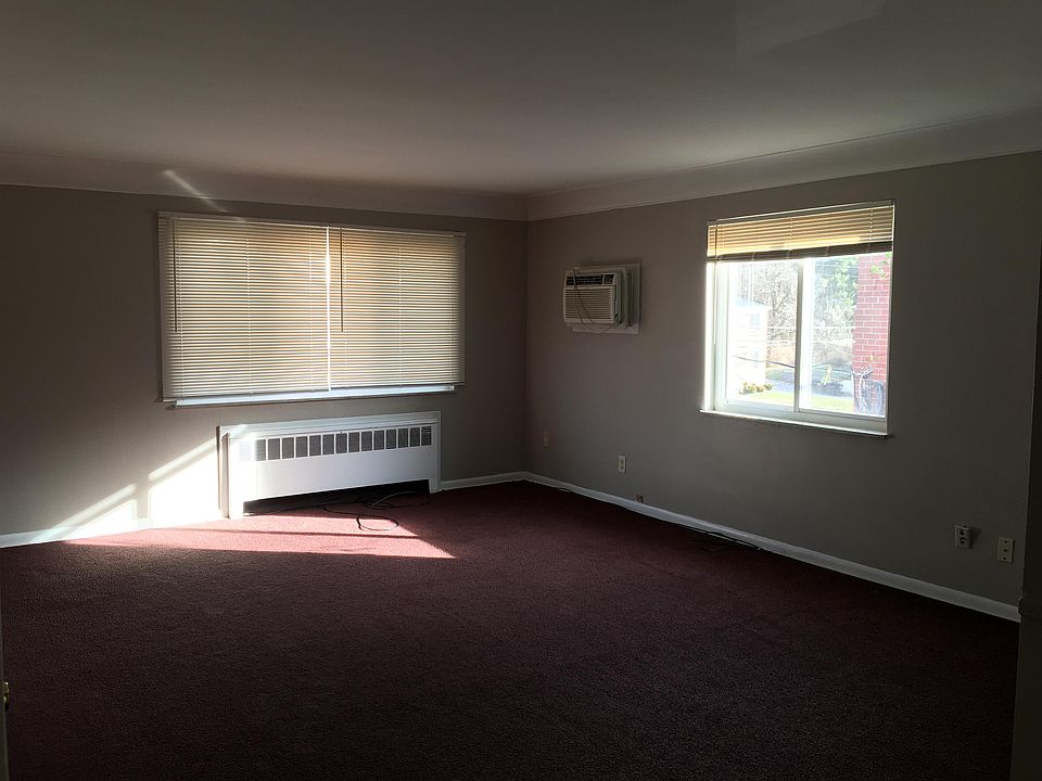 1st image of 2449 Vera Ave APT 3