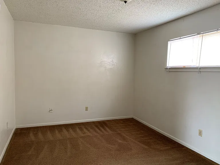 3107 Atkinson Ave — Photo 13
