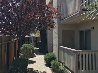 601 E Ridgecrest Blvd APT D, Ridgecrest, CA 93555