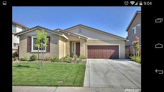 2 car garage with long driveway