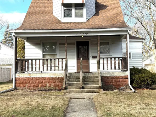 1708 Camp Ave, Rockford, IL 61103