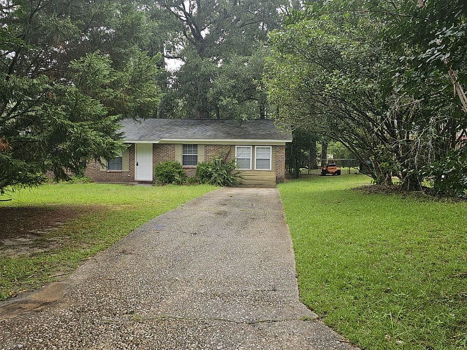 1st image of 5652 Maple Forest Dr