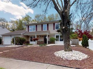 609 Weston Dr, Toms River, NJ 08755