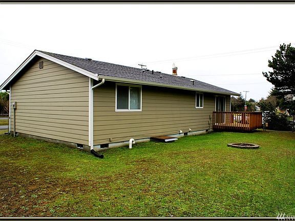 3rd image of 800 Ocean Shores Blvd NW