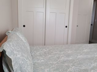 420 Village Ct, Talent, OR 97540