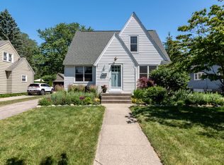 183 E 26th St, Holland, MI