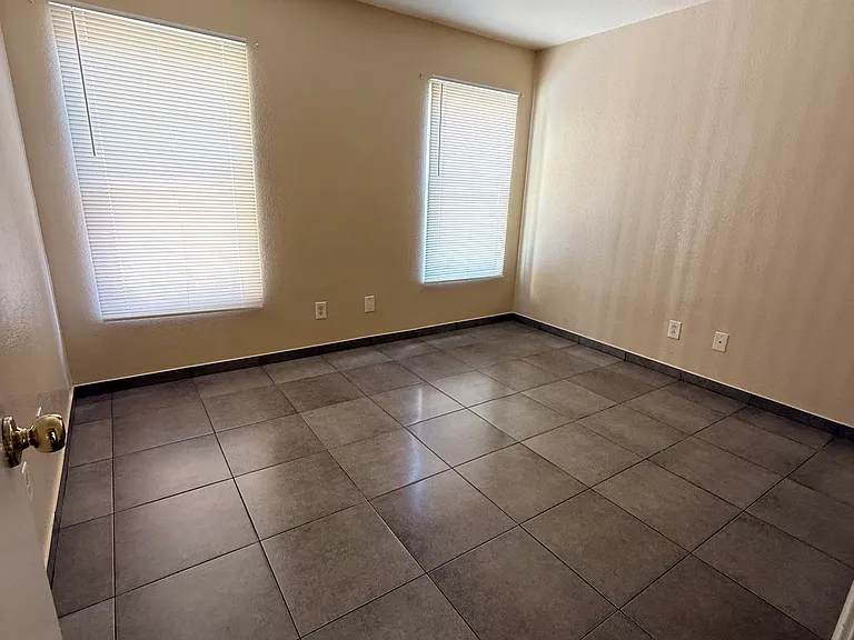 1249 Black Cherry St — Photo 8
