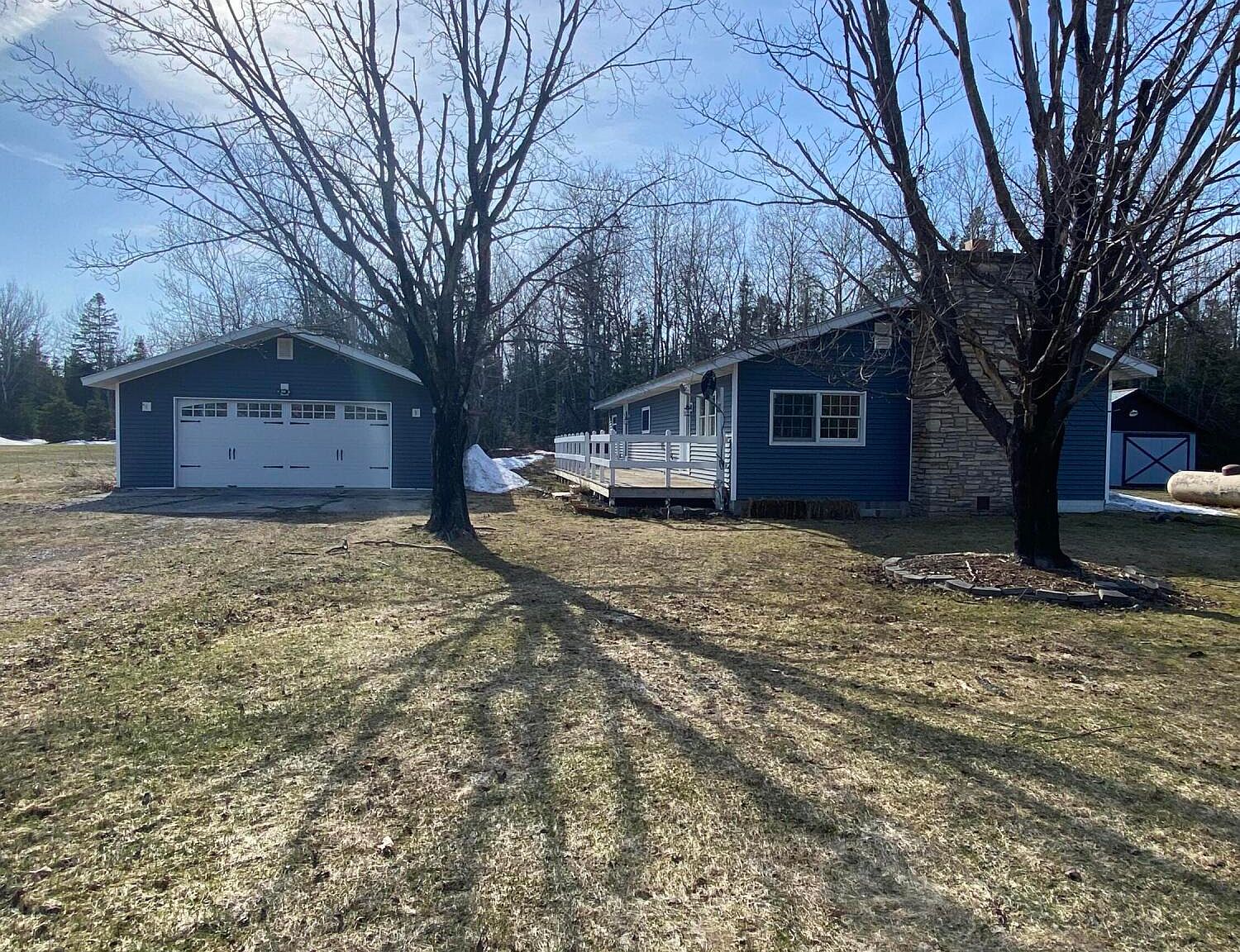 26294 S Point Rd, Goetzville, MI 49736 Zillow