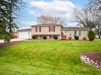 1N307 Richard Ave, Carol Stream, IL, 60188