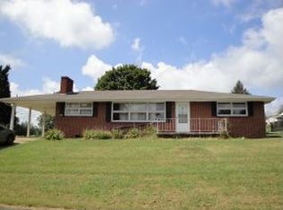 720 Carlisle Dr, Kingsport, TN 37660