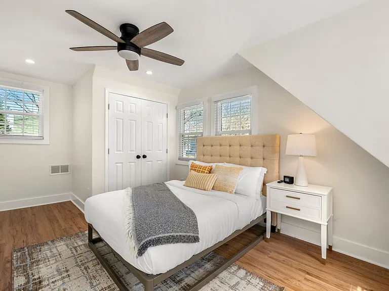 659 S Peachtree St #B — Photo 10