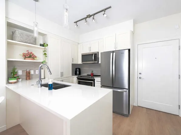 20211 66th Ave #F209, Langley, BC V2Y 0L4