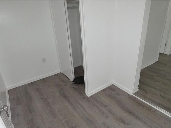 3rd image of 5125 42nd Pl N