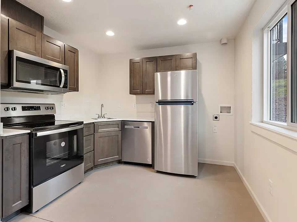 Unit Photo