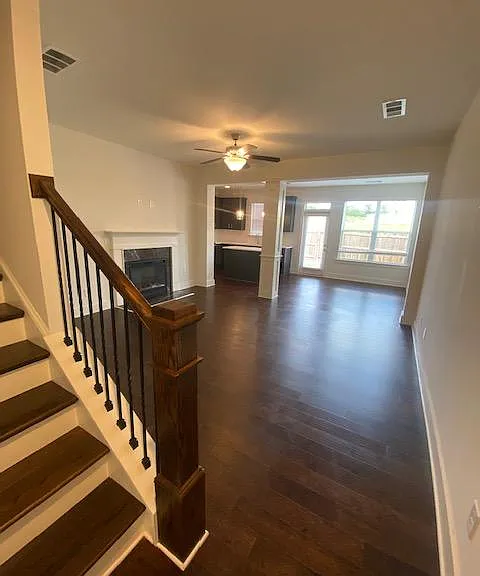 104 Auburn Gate Ln — Photo 3