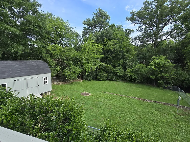 1323 Easy Ln — Photo 19