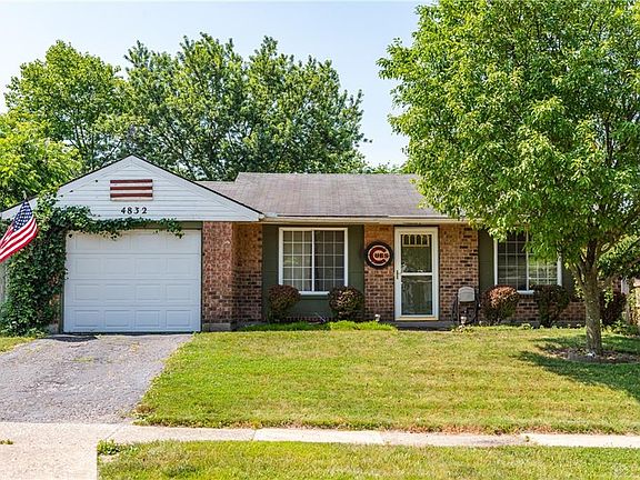 3rd image of 4832 Meadowvista Dr