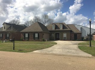 37723 Rue De Vior, Denham Springs, LA 70706