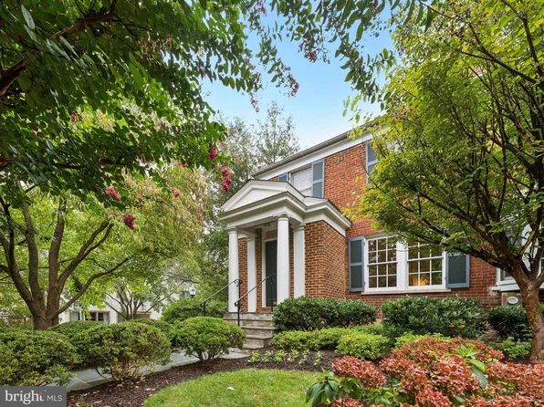 3541 R St NW, Washington, DC 20007