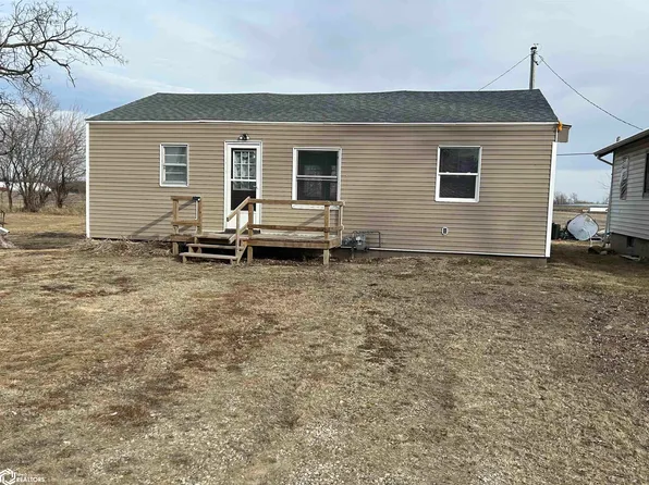 715 N 5th Ave, Marshalltown, IA 50158