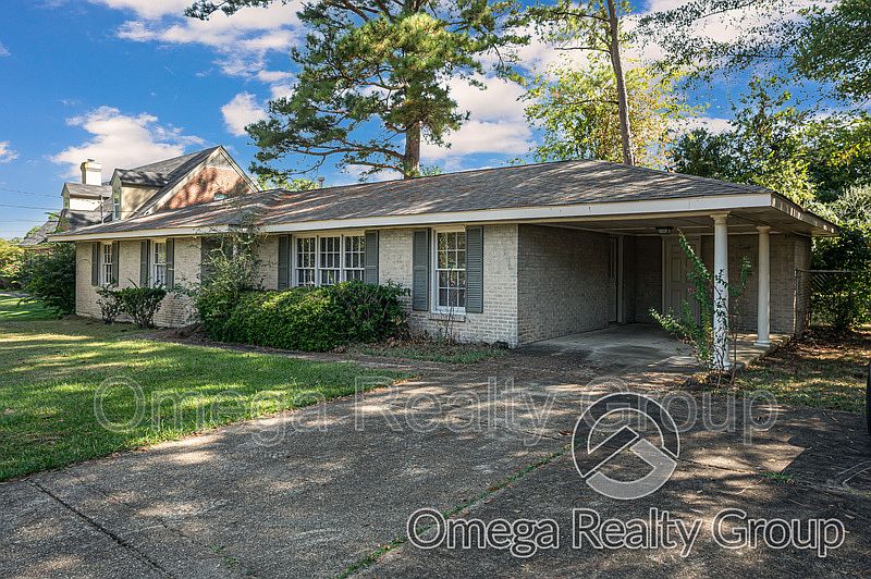 3215 Walton Dr Montgomery AL 36111 Zillow