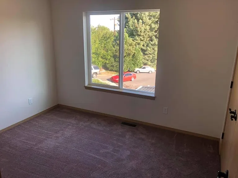114 N 44th Ave #1 — Photo 15
