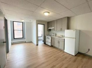 460 Main St #4, Middletown, CT 06457