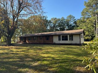 1645 E Boy Scout Rd, Hixson, TN 37343