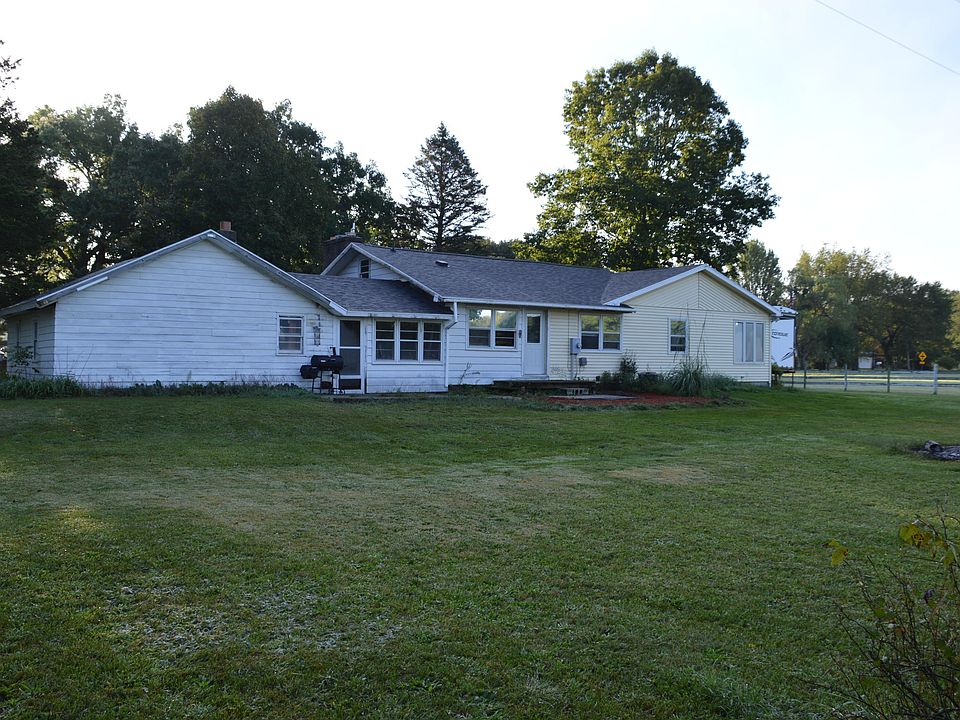 1st image of 7205 N Riverview Dr