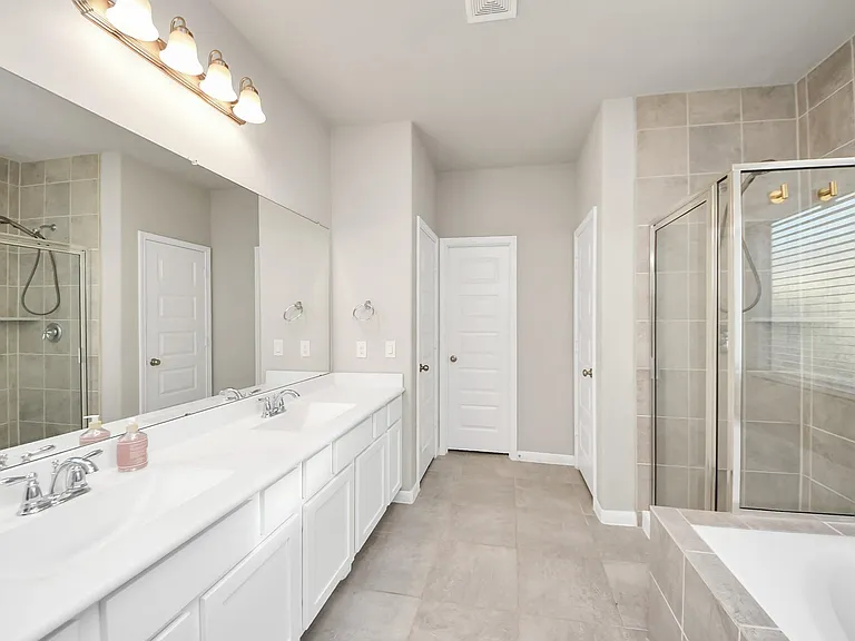 6302 Prince Place Dr — Photo 22