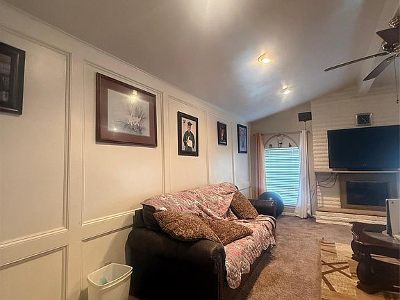 5th image of 8222 Ridge Forest Dr