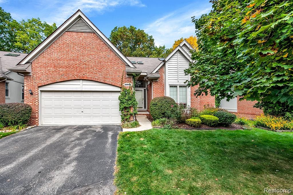 30544 Hazelwood Ct 27, Farmington, MI 48331 Zillow
