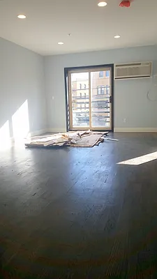 Rented by Uptown Flats LLC | media 34